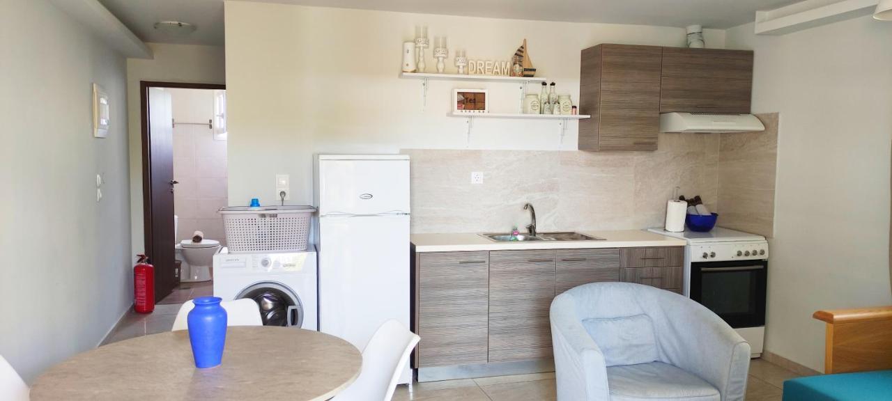 Stema Seaside Apartments غوفي المظهر الخارجي الصورة